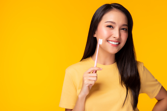 3 Smart Ways To Brush And Floss Your Teeth With Braces 3 Smart Ways To Brush And Floss Your Teeth With Braces